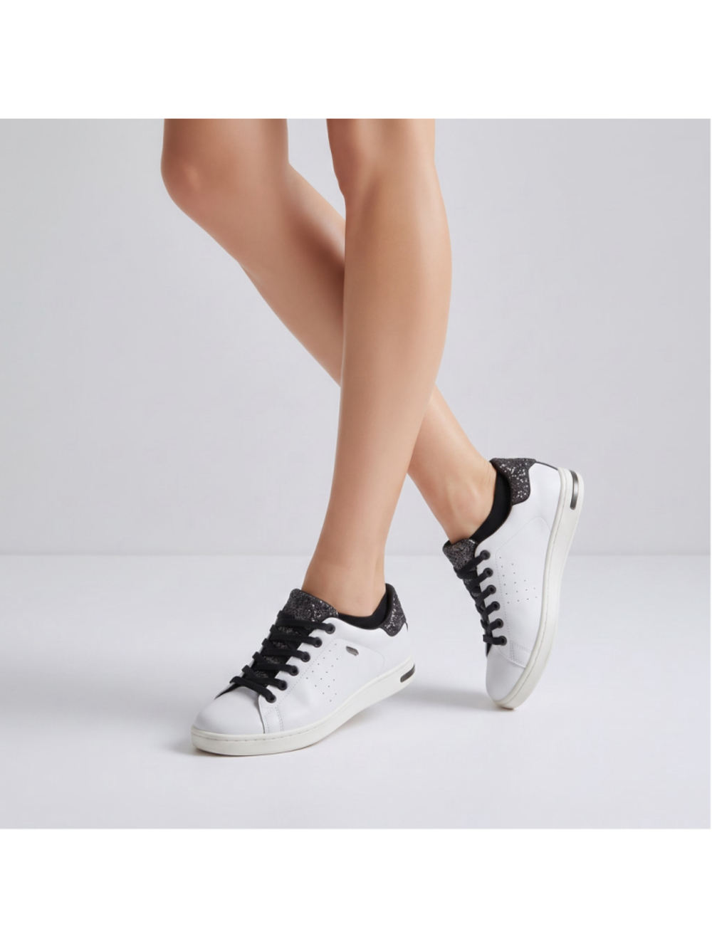 Geox D Jaysen White Leather Low Top Sneakers Glitter Accents
